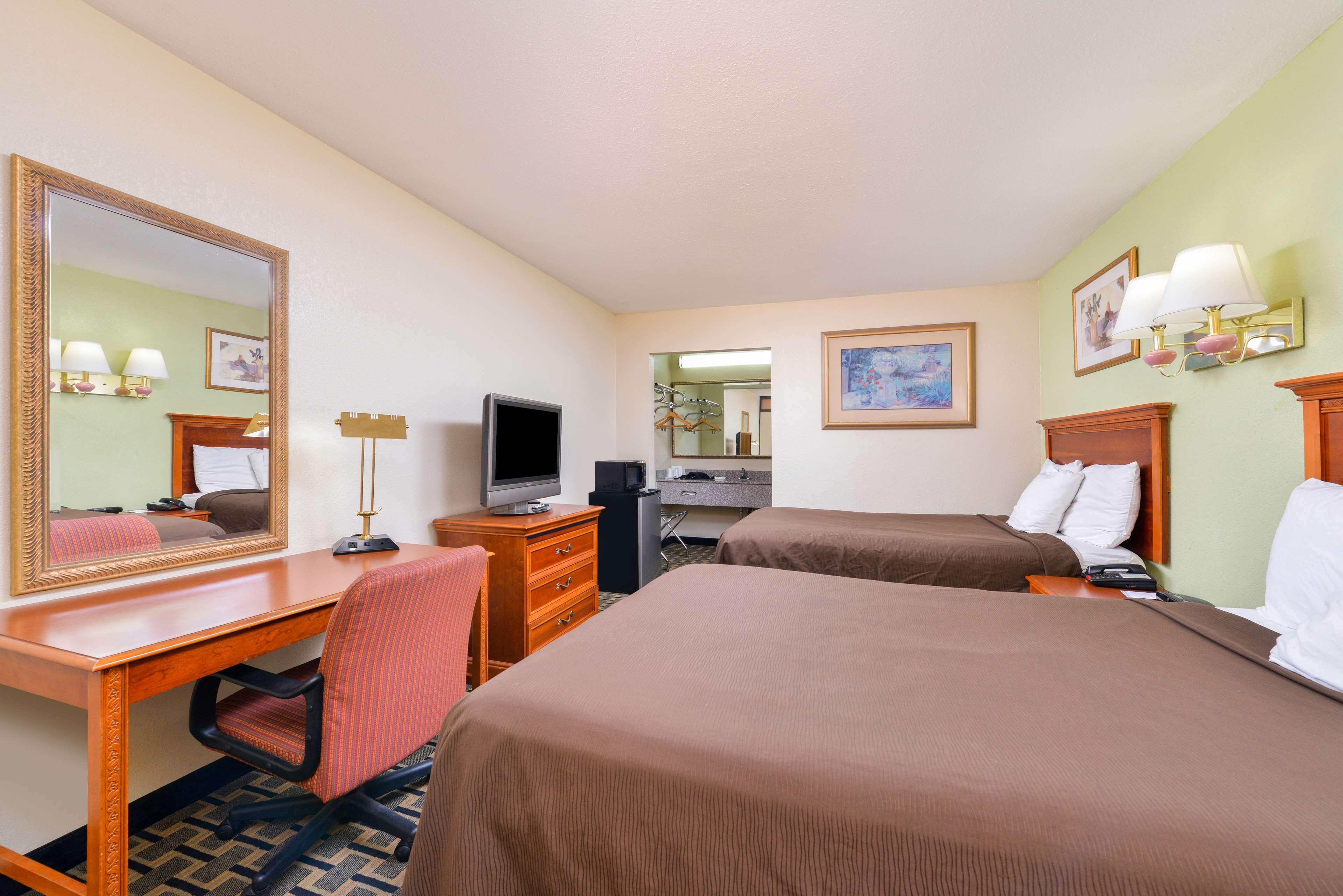 Americas Best Value Inn-Nashville/Airport South Εξωτερικό φωτογραφία
